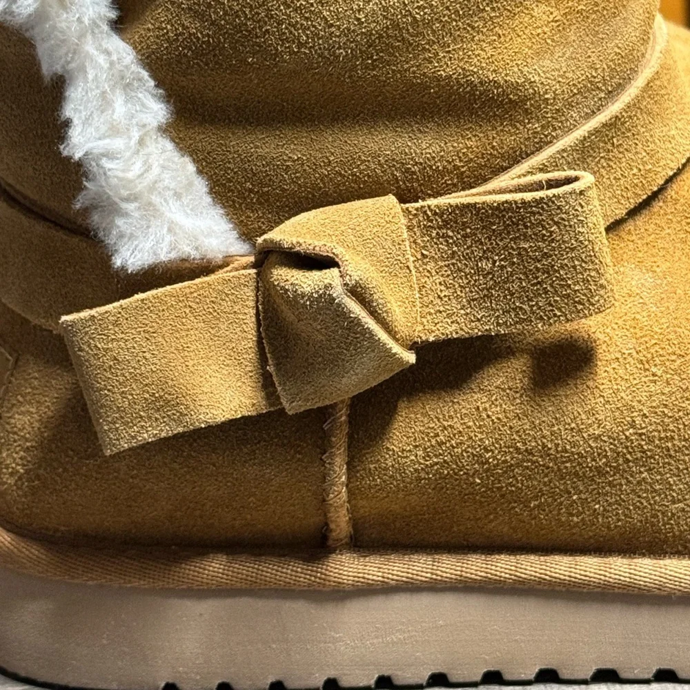 Koolaburra By Ugg Women's Arlena Short Boots Suede 1128258W Tan 10 Wide Winter